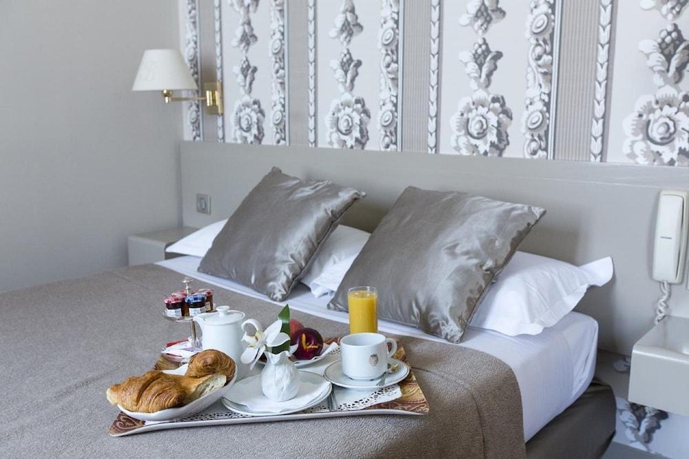 Hotel La Residence Du Berry Versailles Bagian luar foto