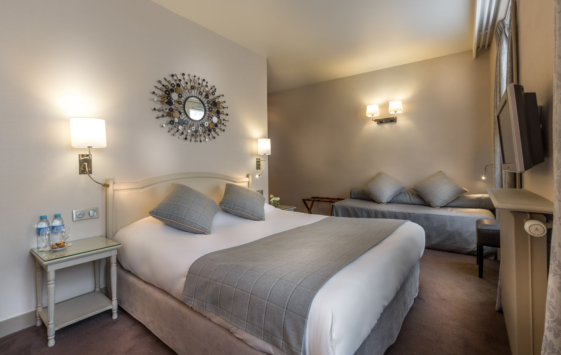 Hotel La Residence Du Berry Versailles Bagian luar foto