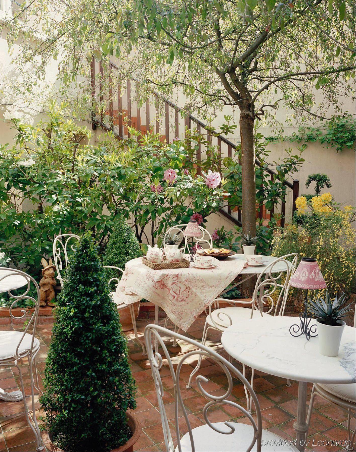 Hotel La Residence Du Berry Versailles Restoran foto