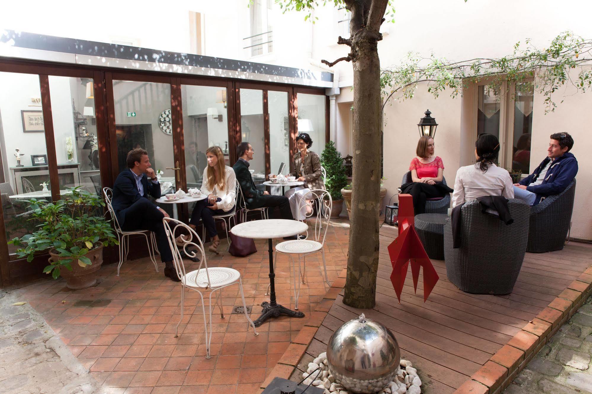 Hotel La Residence Du Berry Versailles Bagian luar foto