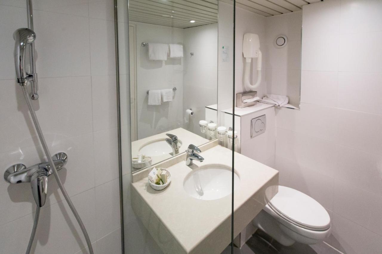Hotel La Residence Du Berry Versailles Bagian luar foto